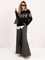 Czarny damski sweter oversize w romby 