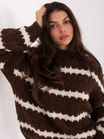 Brązowo-ecru damski sweter oversize z półgolfem