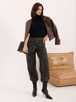 Czarny elegancki sweter z golfem 