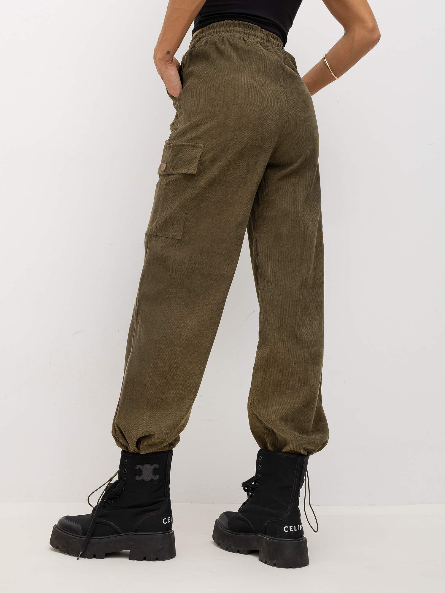 Khaki sztruksowe spodnie typu cargo 
