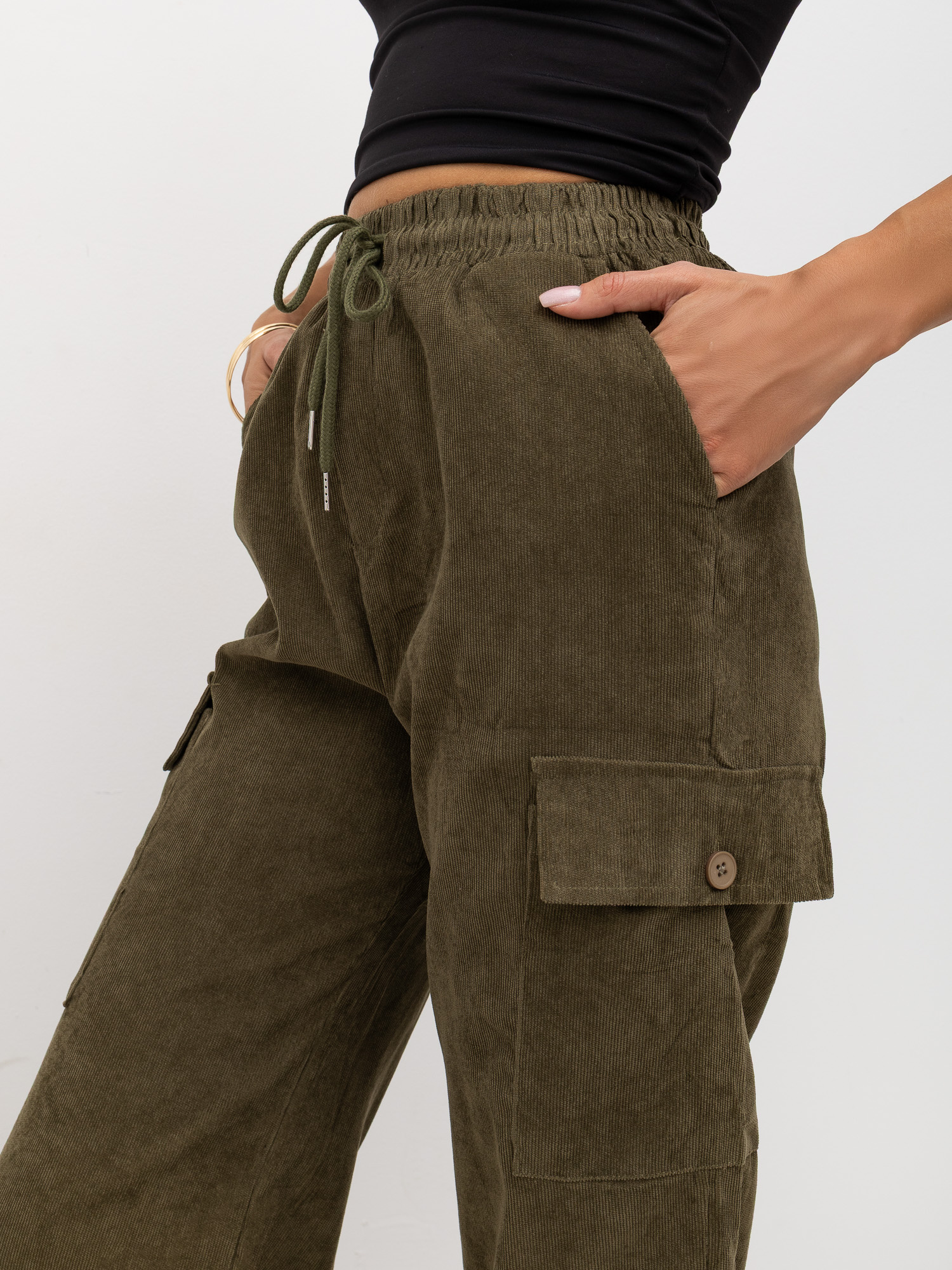 Khaki sztruksowe spodnie typu cargo 