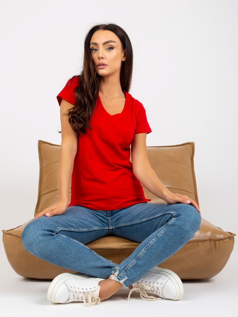 Czerwony damski t-shirt basic z bawełny 